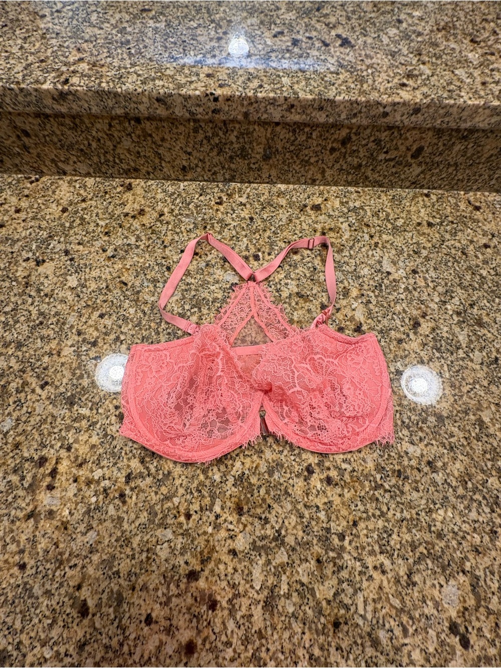 Victoria's Secret Dream Angels Pushup without Padding Pink Lace Bra sz 36 DDD